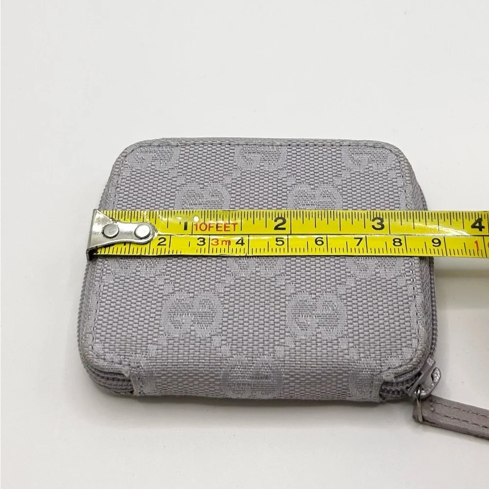 Gucci coin case with box in light lavender